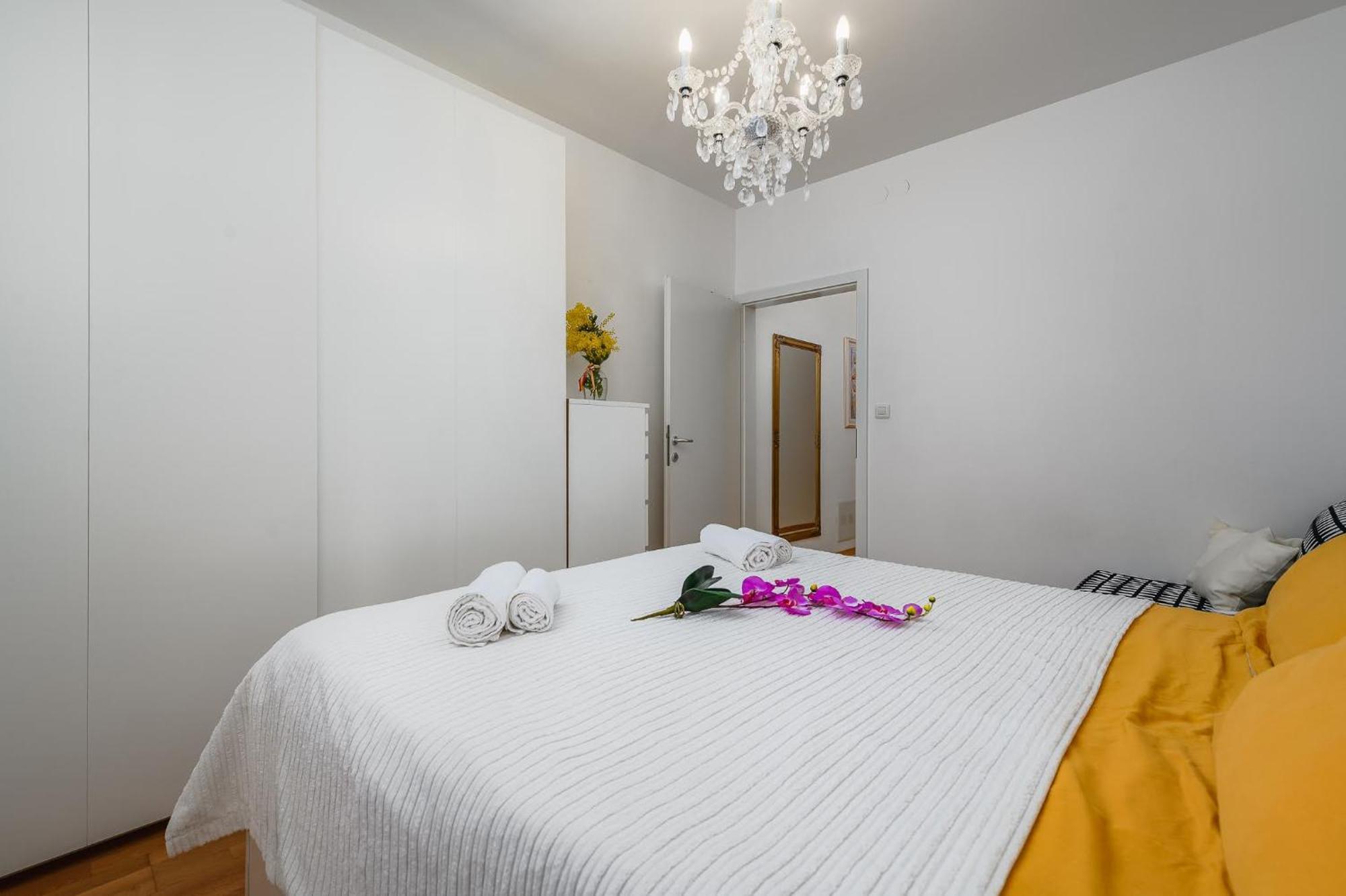 Aureo Apartment Pula Center المظهر الخارجي الصورة