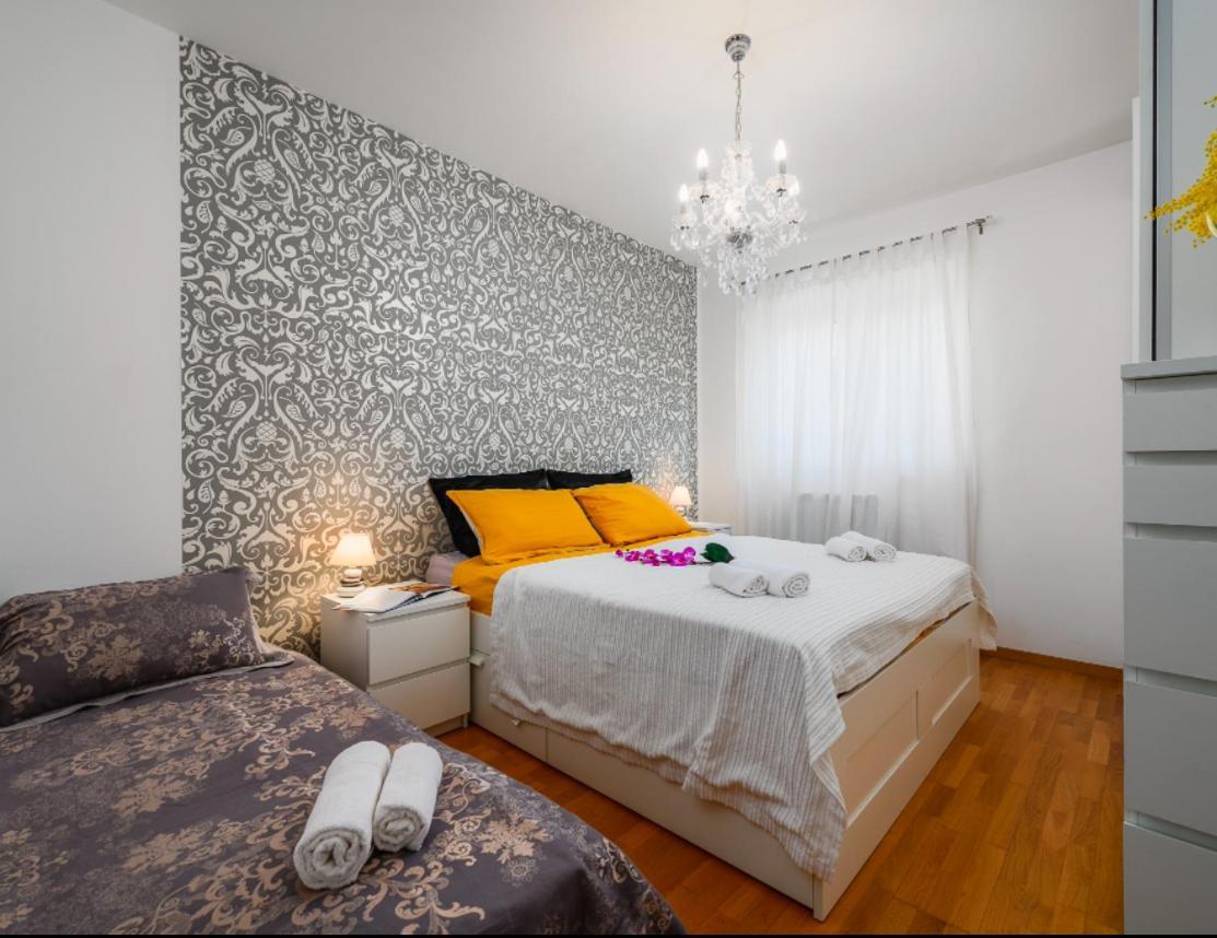 Aureo Apartment Pula Center المظهر الخارجي الصورة